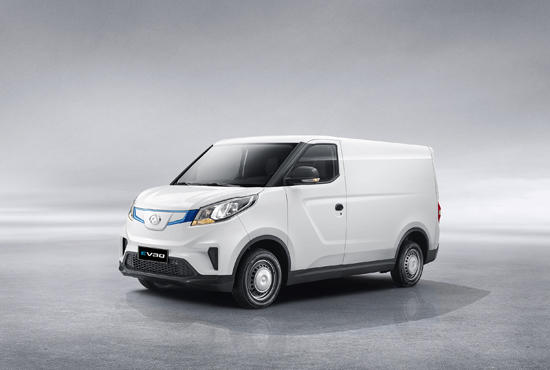 上汽大通EV30外觀曝光 造型穩(wěn)重不失犀利